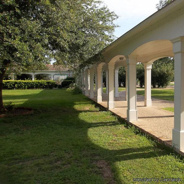 Columbia Lakes Hotel & Conference Center West Columbia Extérieur photo